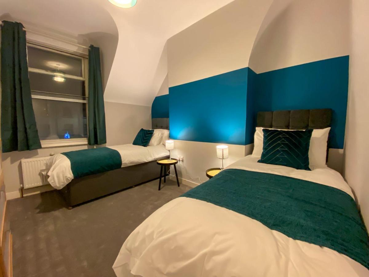 The Becket - Three Bedroom City Centre House With Parking Canterbury Esterno foto