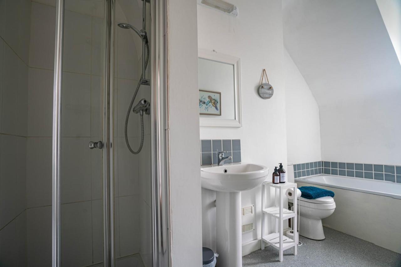 The Becket - Three Bedroom City Centre House With Parking Canterbury Esterno foto